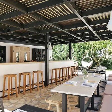 Lena Mare Boutique ホテル 4*